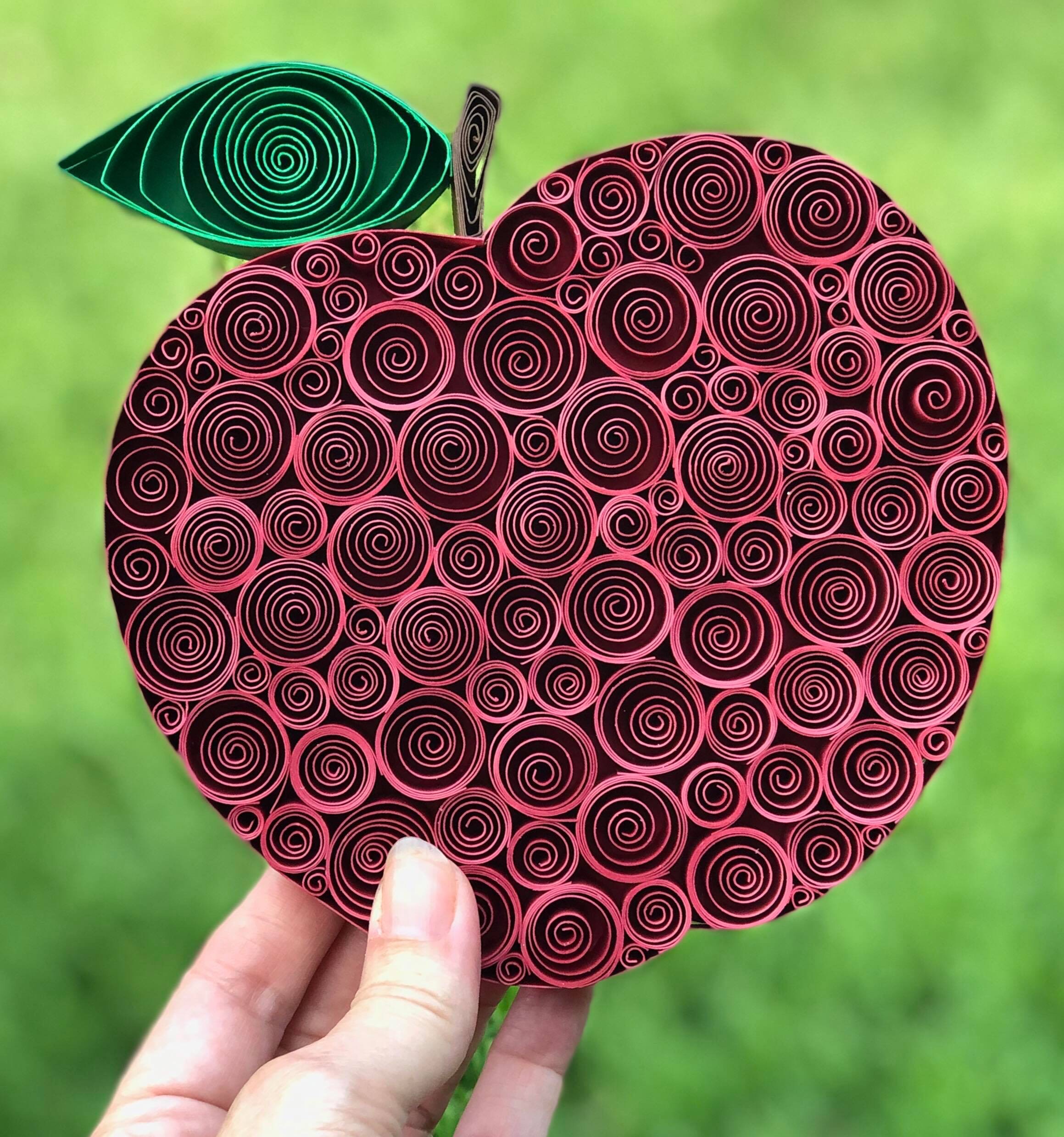 An Apple a Day – QuillingFun